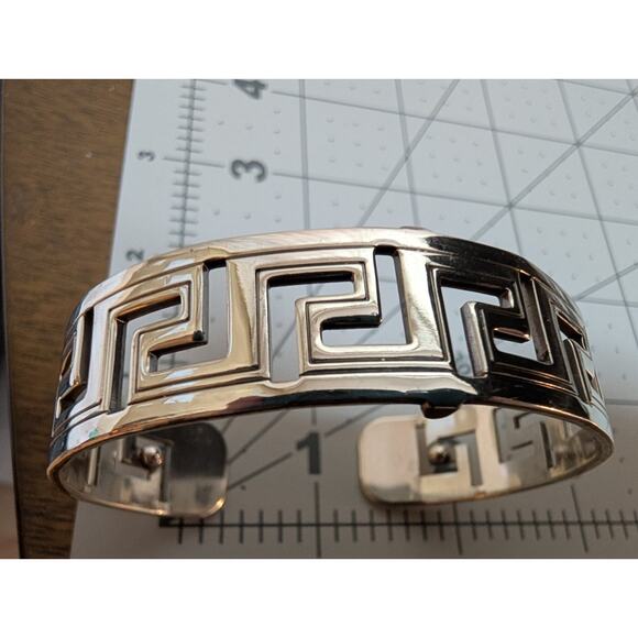 Brighton Silver Tone Greek Key Cuff Bracelet Adjustable 2.5 Inch Wide - Picture 8 of 9